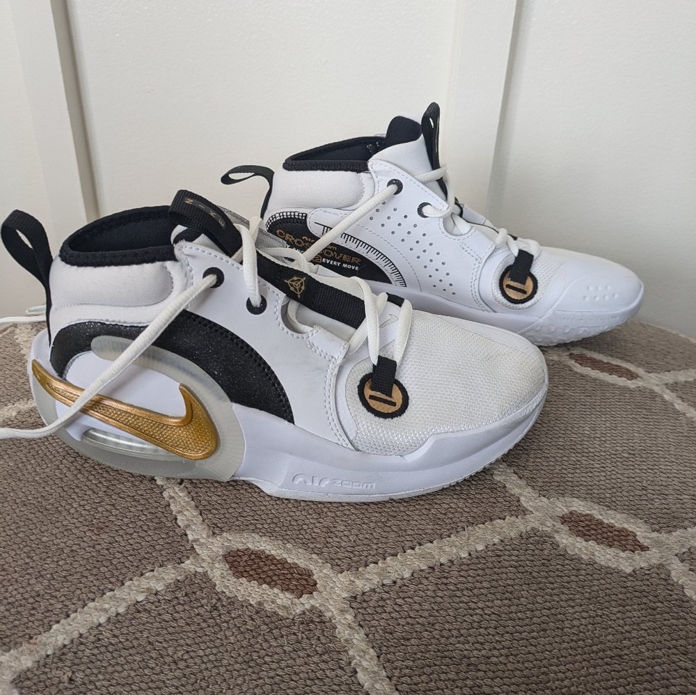 Nike zoom crossover tennis shoes